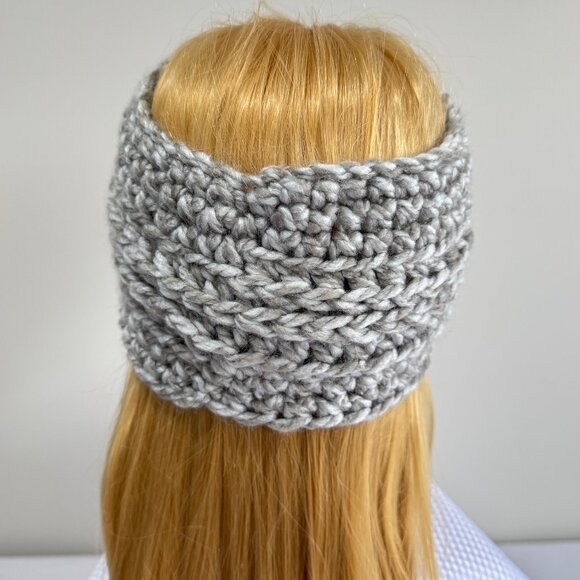 HANDMADE Chunky Ribbed Crochet Ear Warmer Headband - Picture 3 of 5